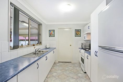 Property photo of 51 Benjamin Circle Rutherford NSW 2320