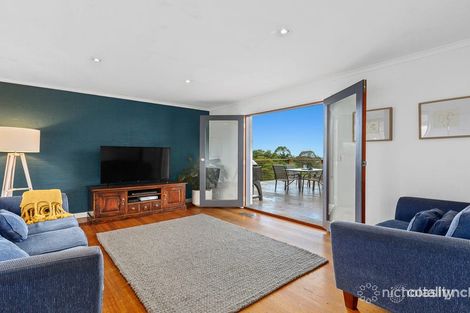 Property photo of 18 Mountain Avenue Frankston South VIC 3199