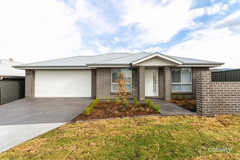 Property photo of 19 Scanlon Street Calderwood NSW 2527