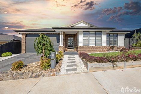 Property photo of 31 Hollyhoke Drive Maddingley VIC 3340