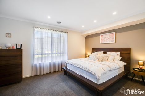 Property photo of 31 Hollyhoke Drive Maddingley VIC 3340