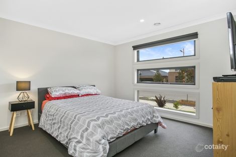 Property photo of 57 Golden Wattle Drive Mount Duneed VIC 3217