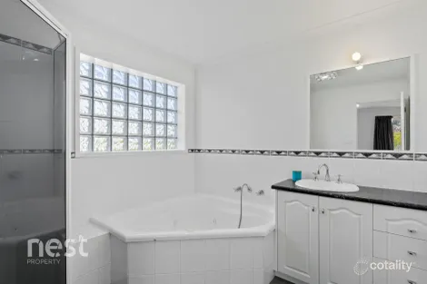 Property photo of 12 Powell Road Blackmans Bay TAS 7052