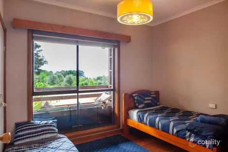 Property photo of 42-44 Parker Road Silvan VIC 3795