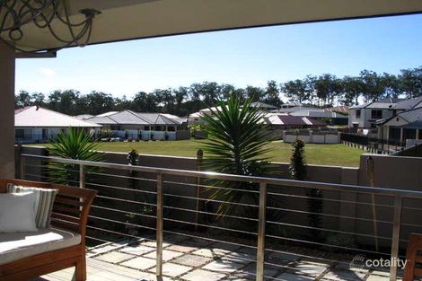 Property photo of 9 Midhurst Court Arundel QLD 4214