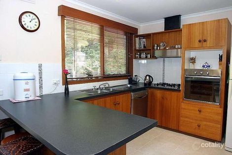 Property photo of 5 Kinross Road Tecoma VIC 3160