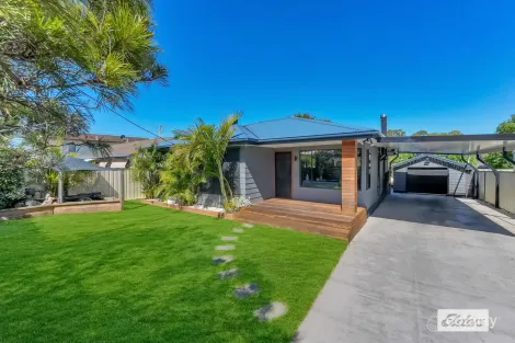 Property photo of 5 Gleddon Avenue Gorokan NSW 2263