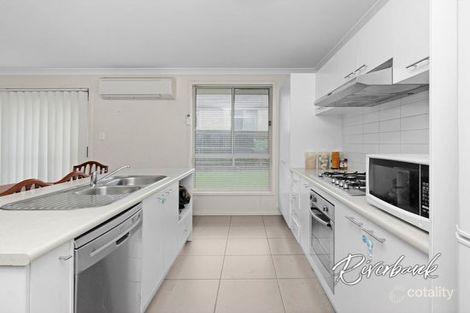 Property photo of 33 Ingleburn Gardens Drive Bardia NSW 2565