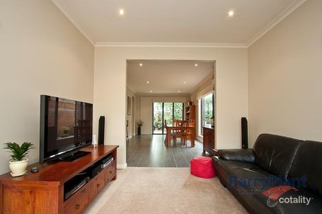 Property photo of 24/18-26 Marlesford Crescent Berwick VIC 3806