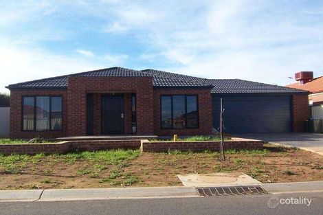 Property photo of 22 Evans Way Werribee VIC 3030