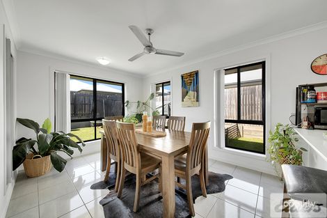 Property photo of 10 Seagull Boulevard Kirkwood QLD 4680
