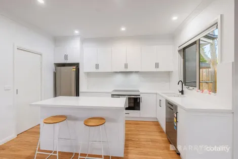 Property photo of 4/19 William Road Croydon VIC 3136