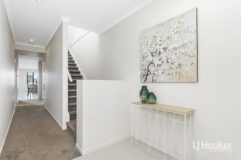 Property photo of 85 Broadbeach Circuit Point Cook VIC 3030