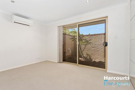Property photo of 2 Caballo Court Safety Bay WA 6169