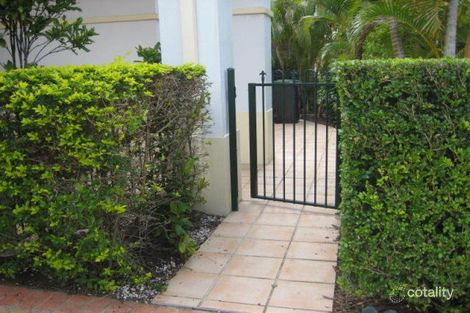 Property photo of 25 Mozart Place Mount Ommaney QLD 4074