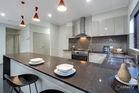 Property photo of 16 Puckle Avenue Mickleham VIC 3064