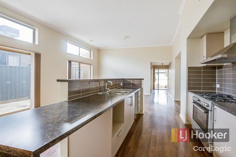 Property photo of 38 Heathcote Road Manor Lakes VIC 3024