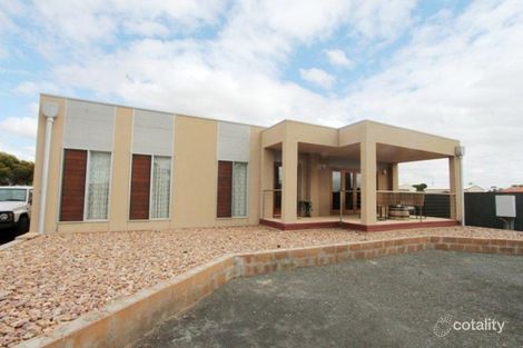 6 Burton St, Cowell, SA 5602