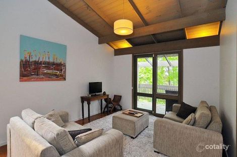 Property photo of 1 Erith Lane Kalorama VIC 3766