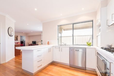 13c Sykes Ave, Innaloo, WA 6018