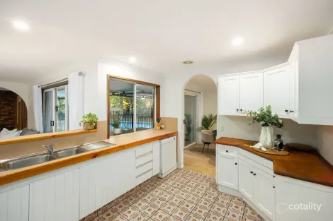 Property photo of 38 Jean Road Camira QLD 4300