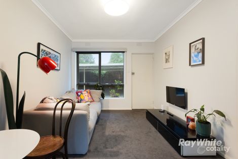 Property photo of 2/19 Ash Grove Caulfield VIC 3162
