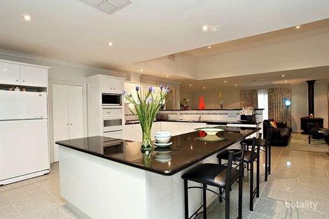 Property photo of 124 Willys Avenue Keilor Downs VIC 3038