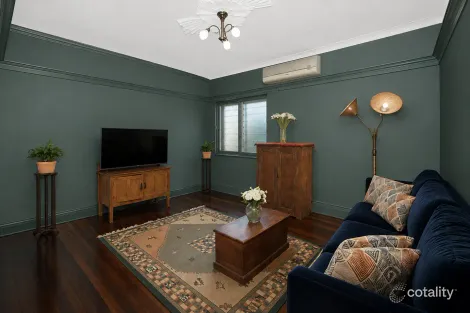 Property photo of 2/270 Annerley Road Annerley QLD 4103
