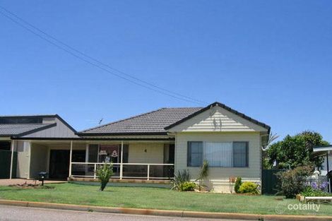 4 Maneela St, Blacksmiths, NSW 2281