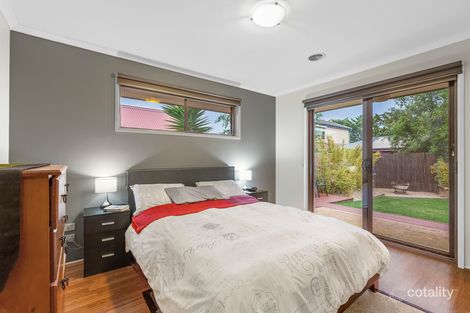 Property photo of 10 Twyford Close Hillside VIC 3037