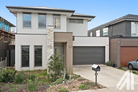 Property photo of 25 Montvale Drive Craigieburn VIC 3064