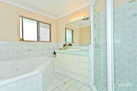 Property photo of 15 Schooner Circuit Manly West QLD 4179