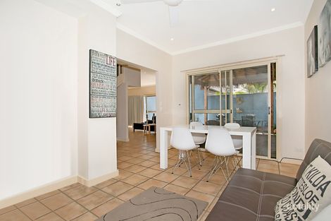 Property photo of 2/18 Redondo Avenue Miami QLD 4220