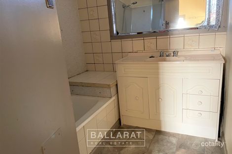 Property photo of 47 Primrose Street Wendouree VIC 3355