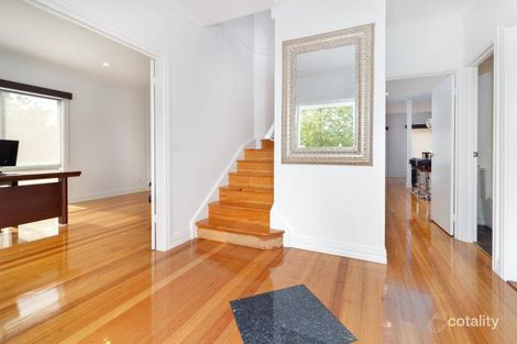 Property photo of 18 Wilson Street Bentleigh VIC 3204