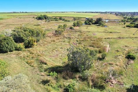Property photo of 62 Seaview Road Qunaba QLD 4670