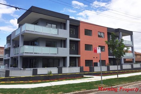 Property photo of 12/2 Burbang Crescent Rydalmere NSW 2116