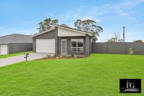 19 Daunt St, Farley, NSW 2320