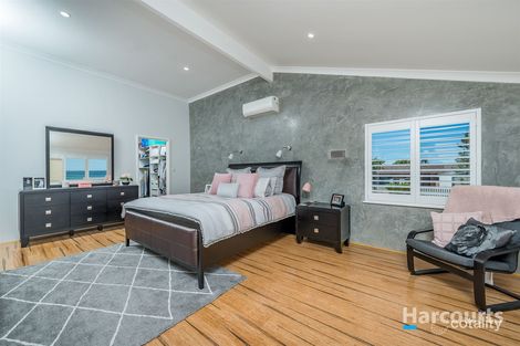 Property photo of 21 Graham Road Quinns Rocks WA 6030