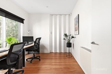 Property photo of 34 Bartram Rise Viewbank VIC 3084