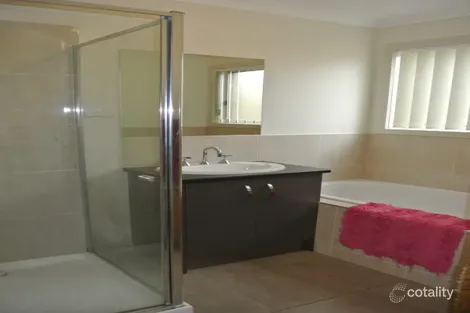 Property photo of 27 College Square Bacchus Marsh VIC 3340