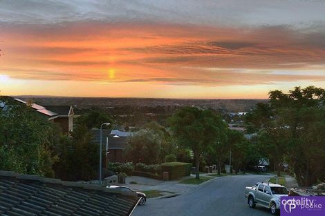Property photo of 10 Andval Court Berwick VIC 3806