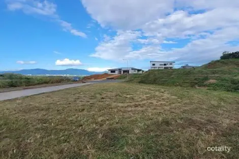 Property photo of 21 Drummer Close Kanimbla QLD 4870