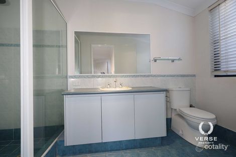 Property photo of 9 Coolbarro Lane Redcliffe WA 6104