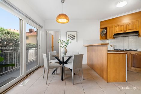 Property photo of 2/70-72 Whitmuir Road McKinnon VIC 3204