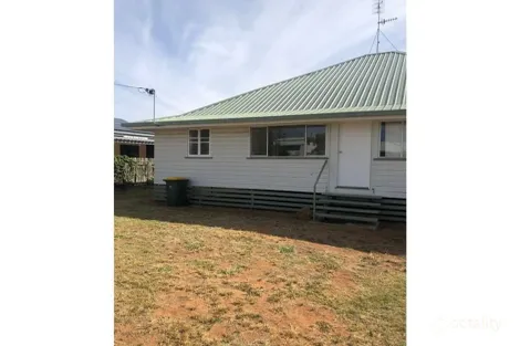 2/14 Claydon St, Chinchilla, QLD 4413
