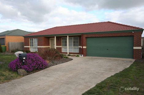 Property photo of 16 Pleasant View Court Gisborne VIC 3437