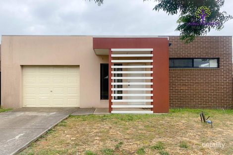 Property photo of 4 Bandler Parkway Point Cook VIC 3030