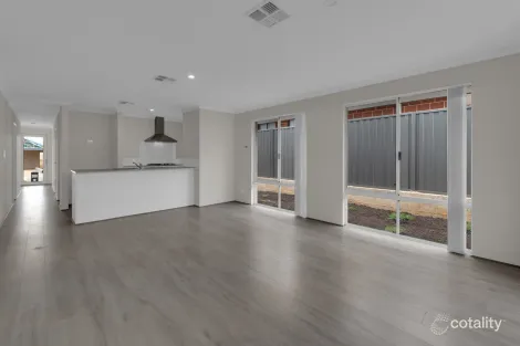 Property photo of 35 Cardinal Loop Lakelands WA 6180