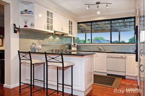 Property photo of 8 Kooringa Crescent Wheelers Hill VIC 3150